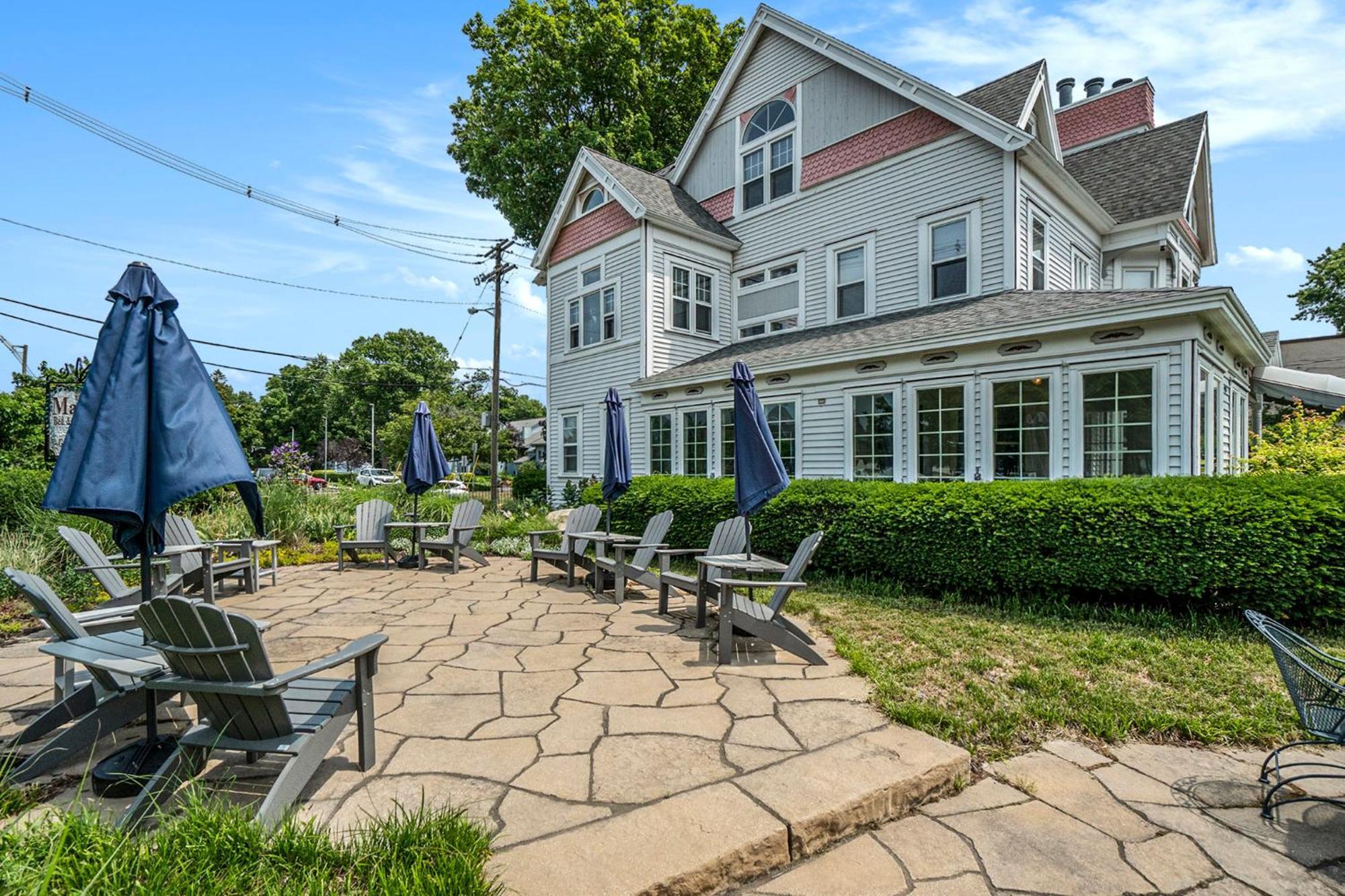 Yelton Manor Bed And Breakfast South Haven Exterior foto